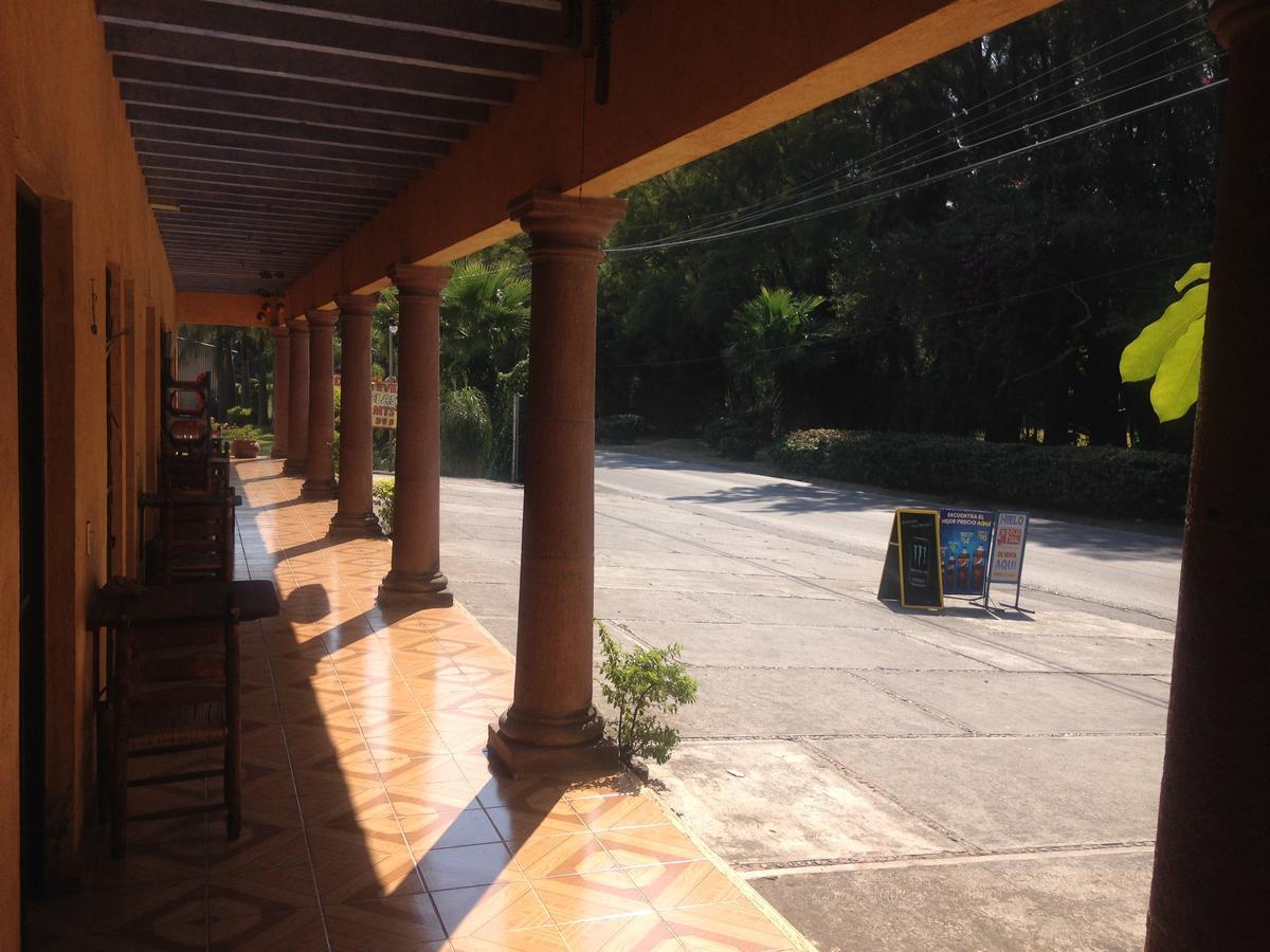 Hospedaje Ornelas Hotel Tepoztlan Ngoại thất bức ảnh