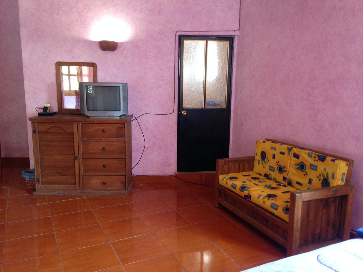 Hospedaje Ornelas Hotel Tepoztlan Ngoại thất bức ảnh